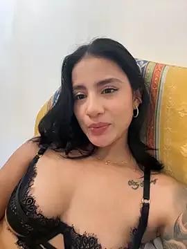 Ale_Lewis on StripChat