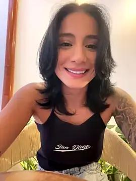 Ale_Lewis on StripChat