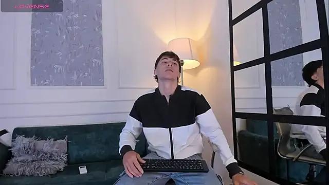 AlessandroDybala on StripChat