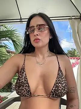Alexandra_duque on StripChat