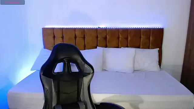 alexiaaross on StripChat