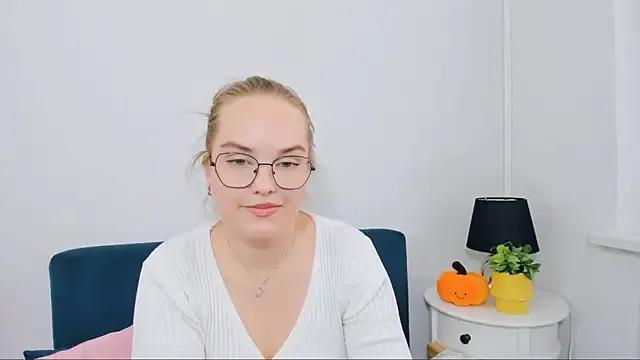 AliceCrazy69 on StripChat