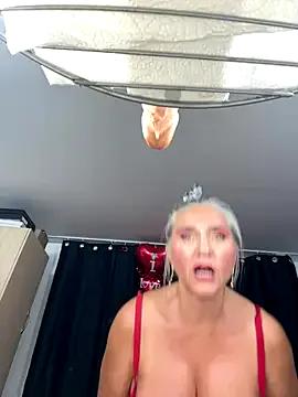 Alimela on StripChat