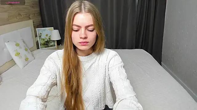 Alisa_Glamour on StripChat