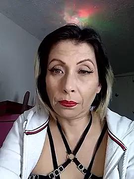 alixia81 on StripChat