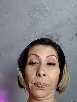 alixia81 on StripChat