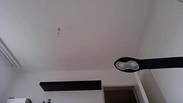 alpha-hunk on StripChat