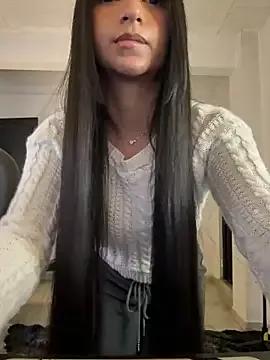 aly_golden_ on StripChat