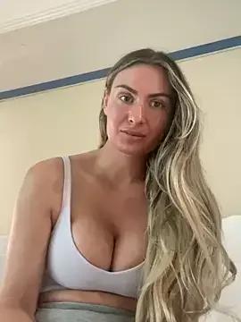 Alyssa_rhoades on StripChat