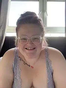 AmberBliss-X on StripChat