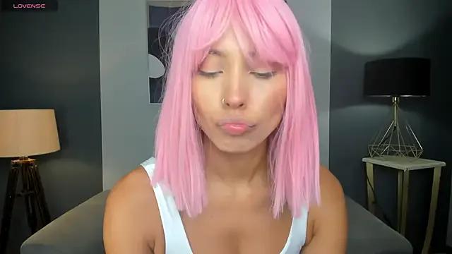 AmberColors_ on StripChat