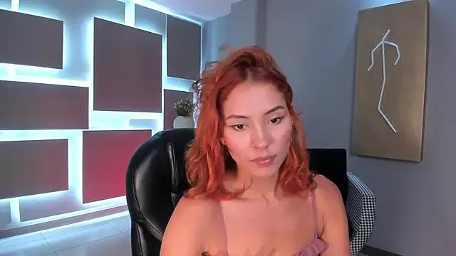 AmberColors_ on StripChat
