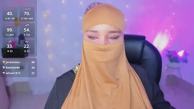 amila_hagda on StripChat