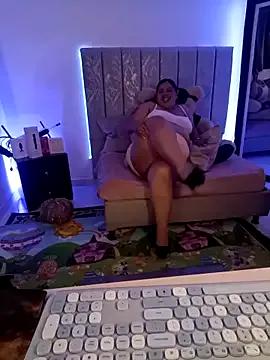 AndreaKinky on StripChat