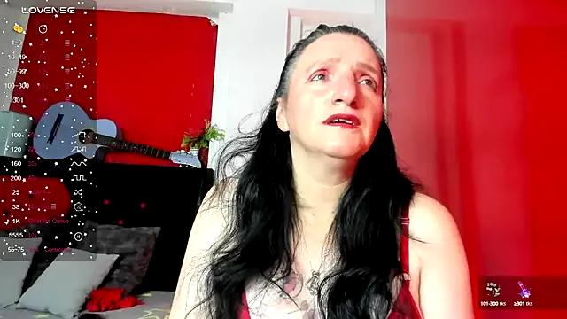 Andrefoxx_ on StripChat