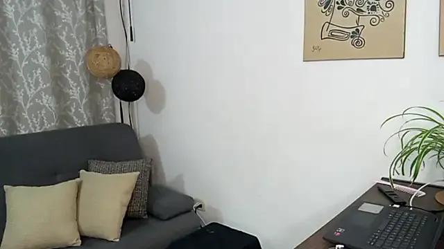 Andy_Roses on StripChat