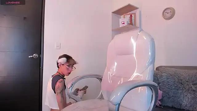 Angeel_of_lust on StripChat