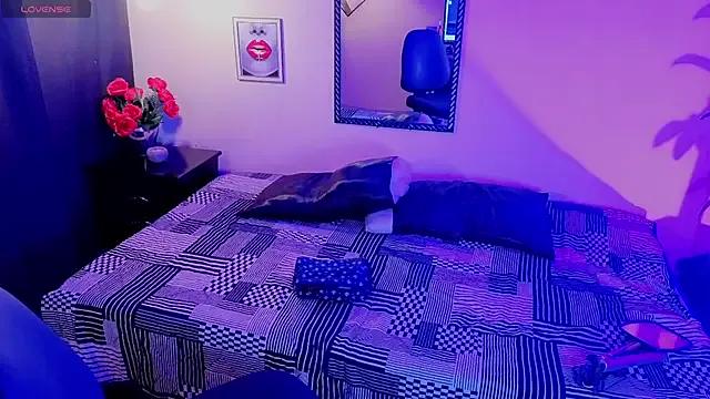 Angel-dragun on StripChat