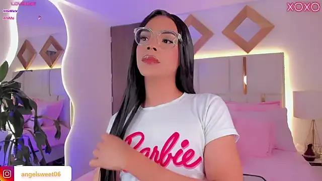 Angelina_Rossi on StripChat