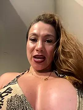 angelitasexy81 on StripChat