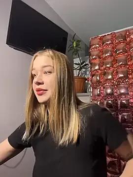 AngellnSilk — Private on StripChat