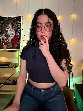 Antoniart_ on StripChat