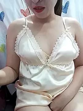 Ariana-Vy on StripChat