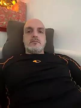 ariel-rick on StripChat