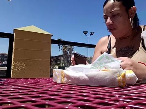 assonphatphat on StripChat