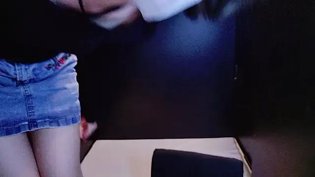 Azusa_DoMybest on StripChat