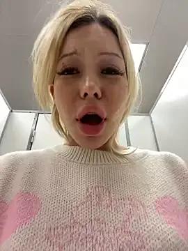 babydolll on StripChat