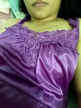 Beautiful_Cute_Sweet_79 on StripChat