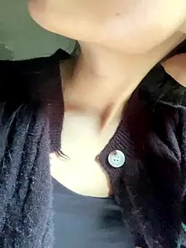 Bella_sexy98 — I am a poor girl. Please help me.