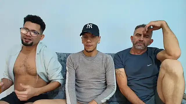 Benjamin_show on StripChat