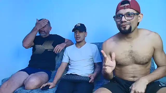 Benjamin_show on StripChat