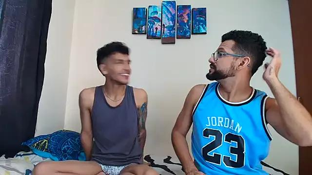 Benjamin_show on StripChat