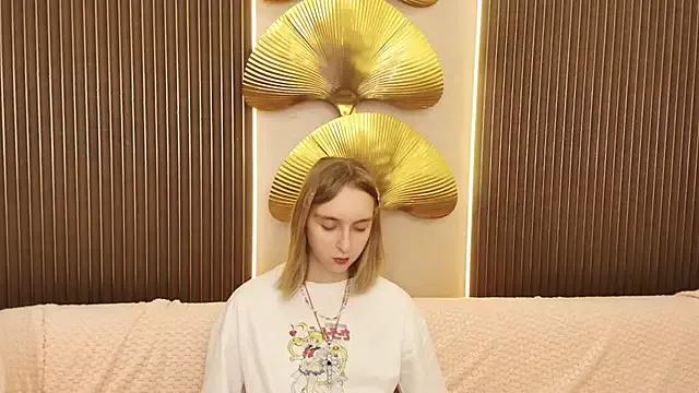 Beverly_Gomes on StripChat