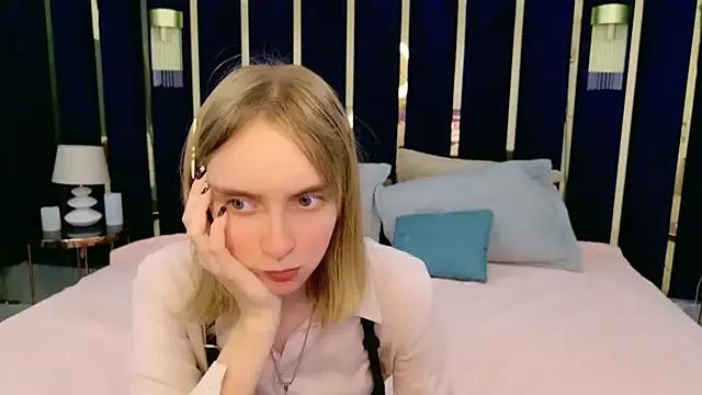 Beverly_Gomes on StripChat