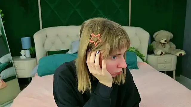 Beverly_Gomes on StripChat