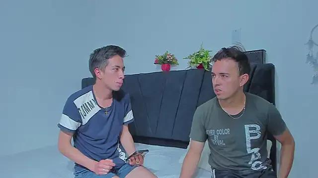 big-dicktop23 on StripChat