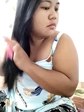 big_booty15 on StripChat