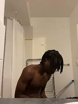 Blackbbcc23 on StripChat