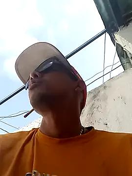 blackhot30 on StripChat