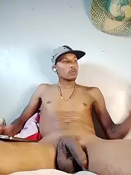 blackhot30 on StripChat