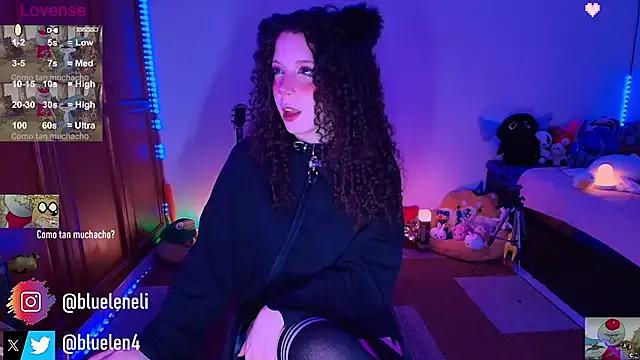 bluelen on StripChat