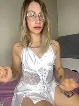 Branquinha_12 on StripChat