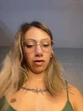 Branquinha_12 on StripChat