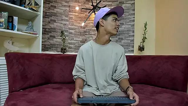 Brownie_Lovers on StripChat