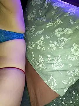 BunnyFoxy777 on StripChat