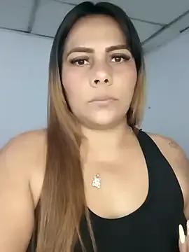 camila_rogue on StripChat